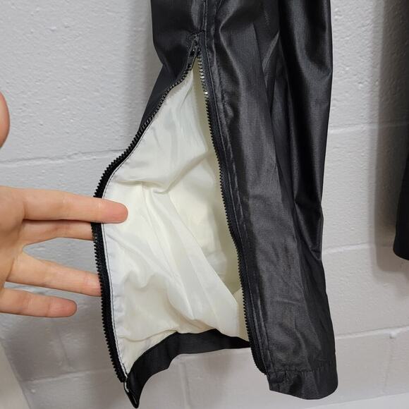 VTG Asics Gore-tex Black Joggers Large 786 - Picture 9 of 11